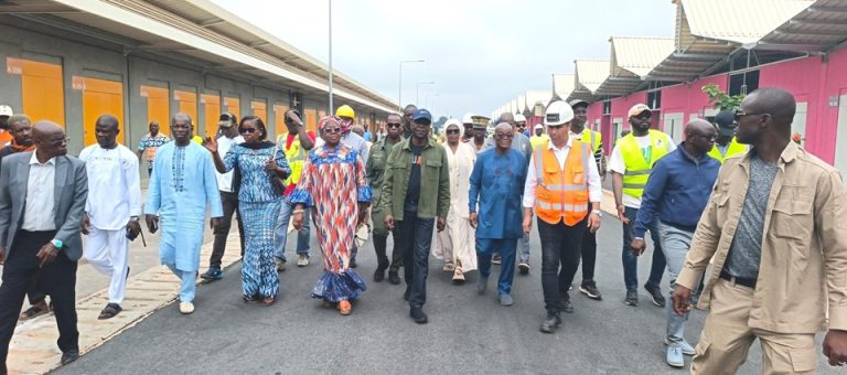 Côte d’Ivoire-AIP/ Le maire de Bouaké s’enquiert de l’état d’avancement des travaux du nouveau Grand marché de Bouaké