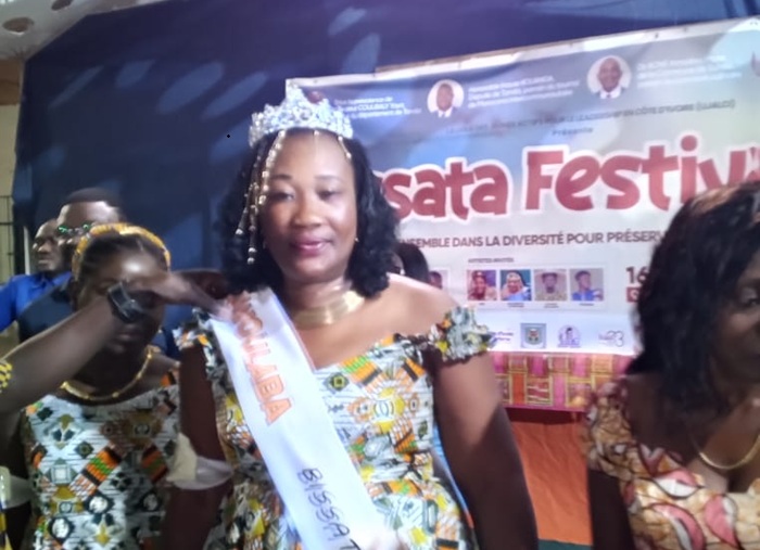 Côte d’Ivoire-AIP / Bissata Festival : le concours Awoulaba couronne une ambassadrice de la beauté et de la cohésion sociale à Tanda