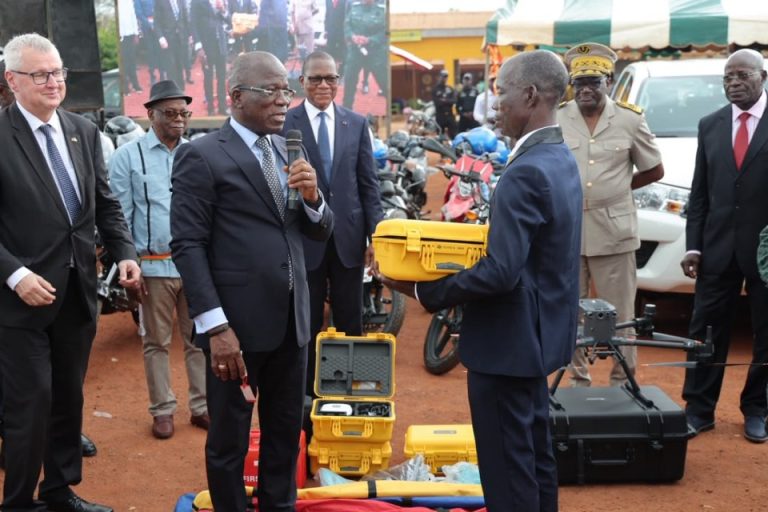 Côte d’Ivoire-AIP/ Le ministère des Eaux et forêts lance un projet de restauration forestière dans le Goh