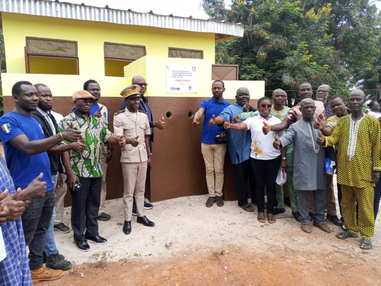 Côte d’Ivoire – AIP /Les infrastructures WASH du projet de lutte contre les MTN remises officiellement aux autorités à Daloa