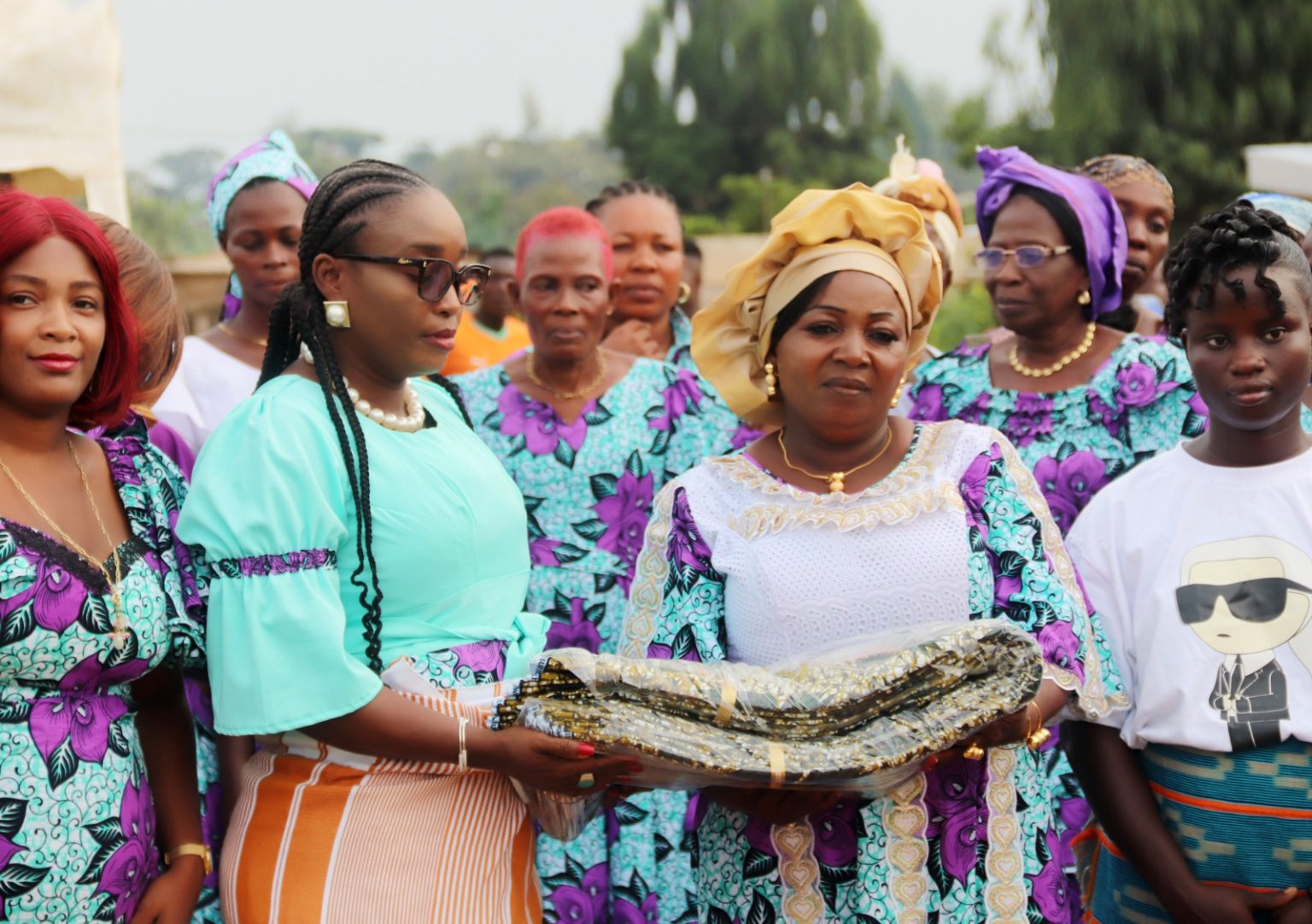 Côte d’Ivoire-AIP/ La présidente de l’association des commerçants du marché de Manoufla-N investie