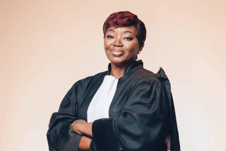 Côte d’Ivoire-AIP/ Le bâtonnier Me Florence Loan-Messan élevée au grade de commandeur de l’Ordre du mérite de la Justice