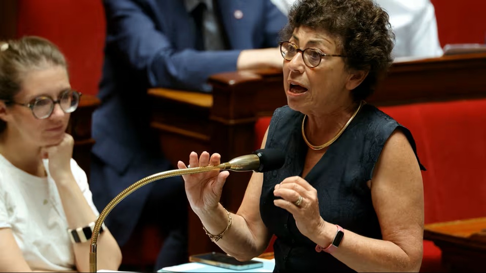 Côte d'Ivoire-AIP/Inter/ La ministre française de la Transition écologique Monique Barbut annonce sa démission après l'adoption de la Loi d’urgence agricole
