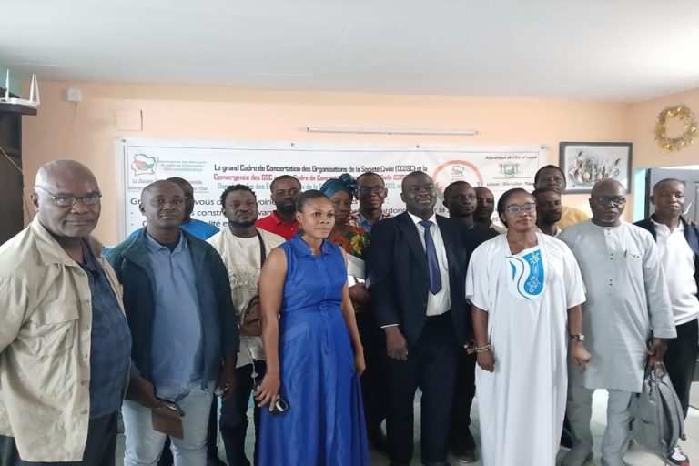Côte d’Ivoire-AIP/ La société civile consolide un plan d’actions d’environ 15 milliards FCFA pour solliciter un appui de l’État