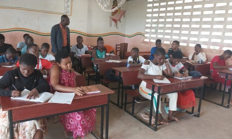 Côte d’Ivoire-AIP/ Yamoussoukro accueille la 5ᵉ édition des cours de vacances gratuits du ministre Souleymane Diarrassouba