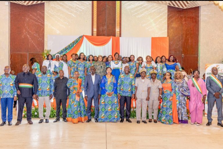 Côte d’Ivoire-AIP/Souleymane Diarrassouba félicite les femmes- douaniers pour leur contribution à la construction d’une administration plus forte