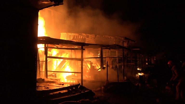 Côte d’Ivoire – AIP / Un incendie ravage le bâtiment principal du grand marché de Bondoukou