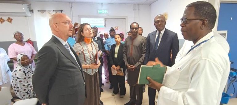 Côte d’Ivoire-AIP/ L’ambassadeur du Royaume des Pays-Bas visite les interventions appuyées par l’UNFPA à Bouaké
