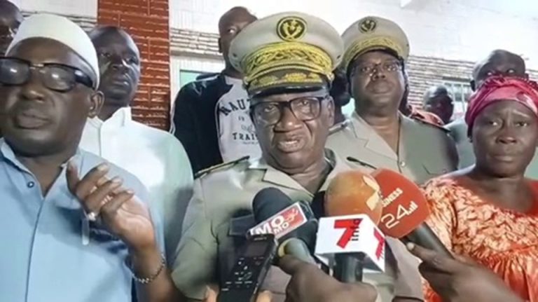 Côte d’Ivoire-AIP/ Incendie au marché de Bondoukou: le préfet Gbongbo André exprime sa compassion aux commerçants sinistrés