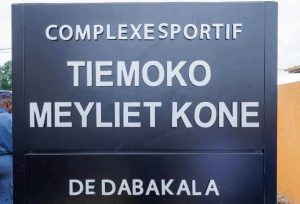 Côte d'Ivoire-AIP/ Le ministre Silas Metch inaugure le complexe sportif Tiémoko Meyliet Koné de Dabakala 