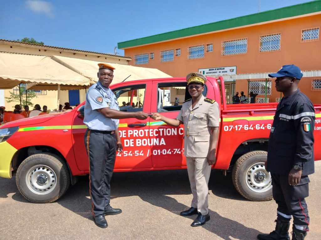 Côte d’Ivoire-AIP/ Le centre de protection civile de Bouna renforce ses capacités avec un nouveau véhicule de liaison