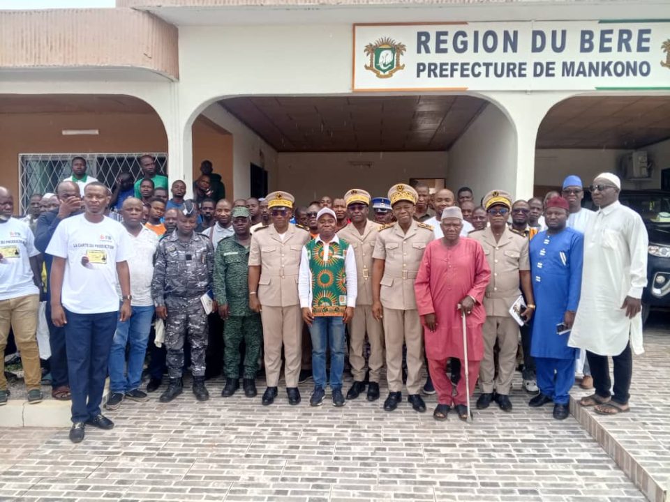 Côte d’Ivoire-AIP/Le conseil café cacao sensibilise les populations de Mankono au système national de traçabilité