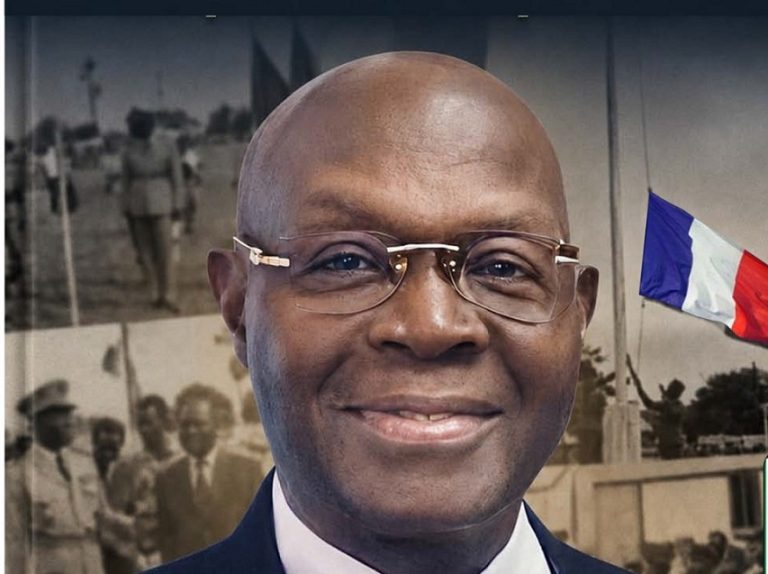 Côte d’Ivoire-AIP/ Le journaliste-écrivain Moussa Traoré consacre un livre à la mémoire du Général Gaston Ouassénan Koné