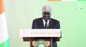 Côte d'Ivoire-AIP/ Prix national d'excellence 2026: Beugré Mambé annonce 3.977 candidatures, 80 lauréats et 800 millions FCFA de récompenses