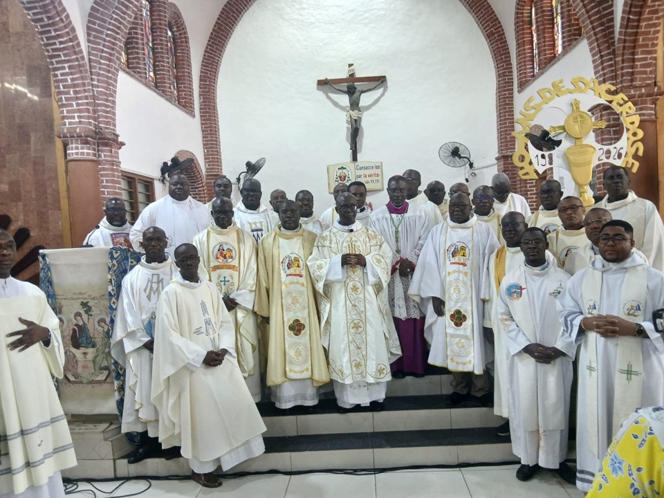Côte d'Ivoire-AIP/ Le Père Peter Aman Cobbina célèbre ses 40 ans de sacerdoce à Grand-Bassam
