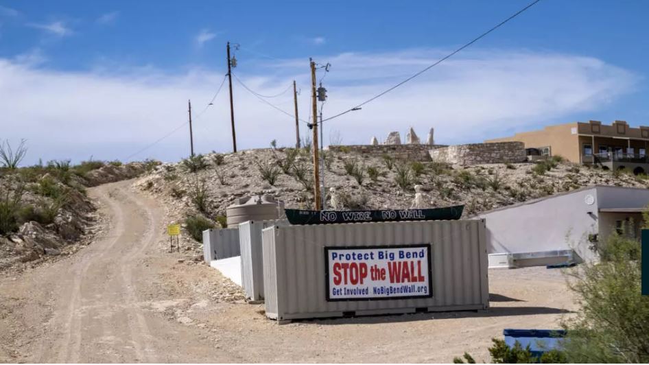 Côte d’Ivoire-AIP/Inter/ Donald Trump suspend un projet de mur à la frontière mexicaine au Texa