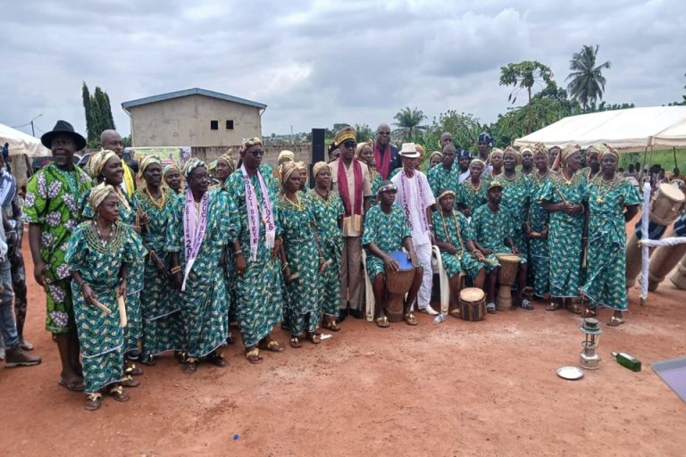 Côte d’Ivoire-AIP/ N’douci célèbre la renaissance du Ndolo et l’acquisition d’un tam-tam parleur