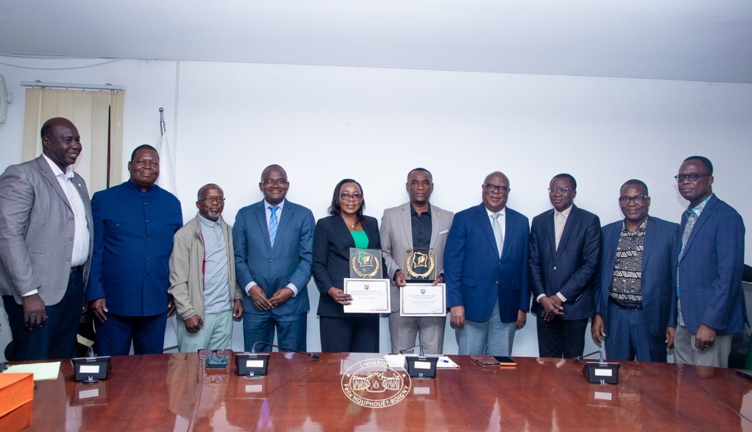 Côte d’Ivoire-AIP/ L’UFHB célèbre ses deux lauréats distingués au Prix national d’excellence 2026