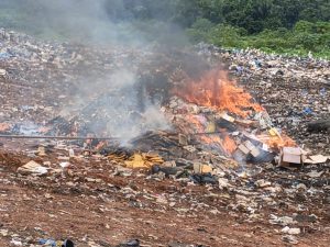 Côte d’Ivoire-AIP/ Plus de neuf tonnes de médicaments falsifiés et de drogues incinérées à Aboisso