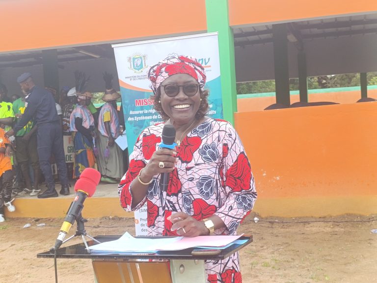 Côte d’Ivoire-AIP/ La député-maire Mariatou Koné inaugure le marché de gros de Guinguéréni