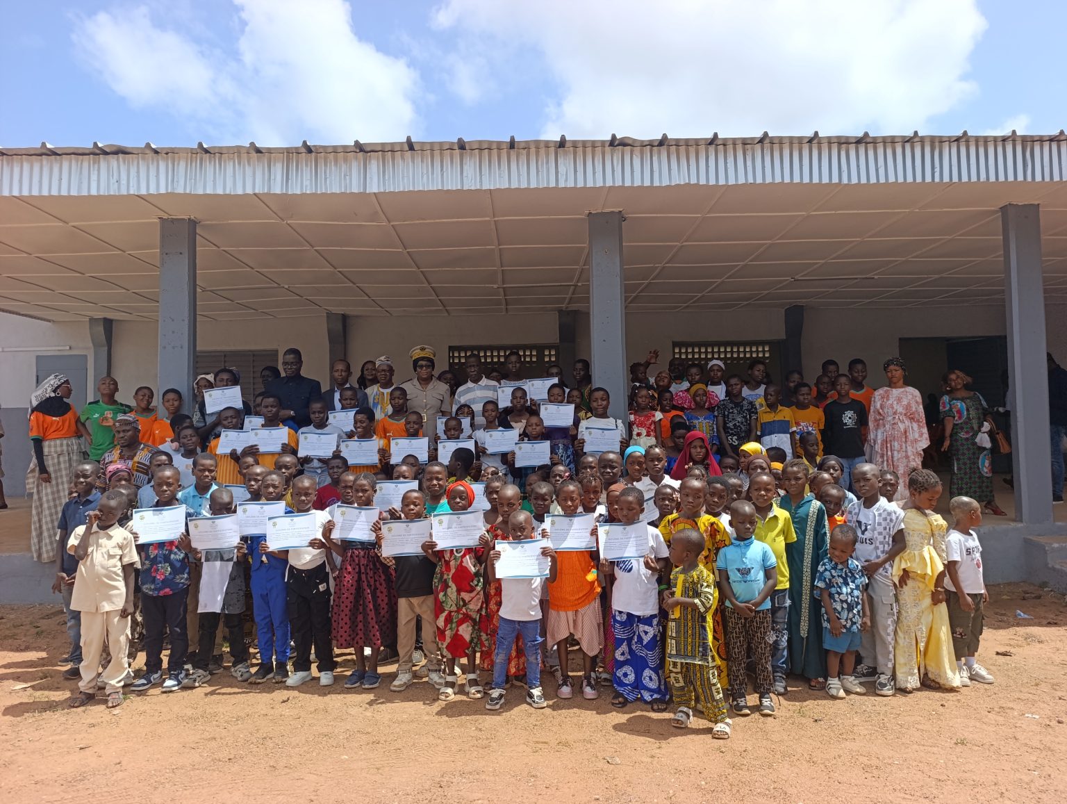 Côte d’Ivoire-AIP/ 130 enfants reçoivent des diplômes pour leur participation aux activités du centre aéré à Boundiali