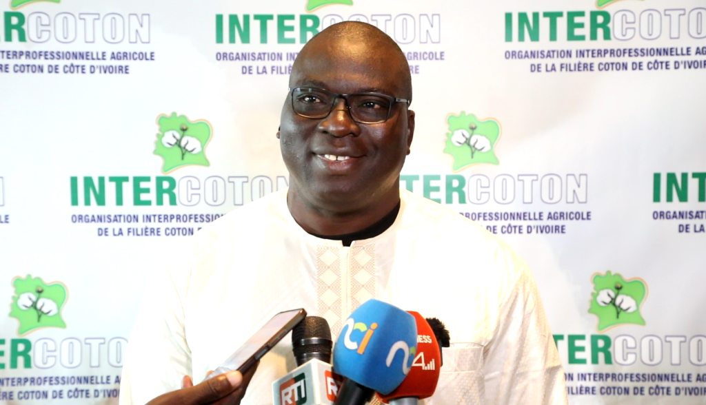 Côte d’Ivoire-AIP/ Le nouveau président de l’Intercoton veut porter la production cotonnière à 600 000 tonnes d’ici 2030