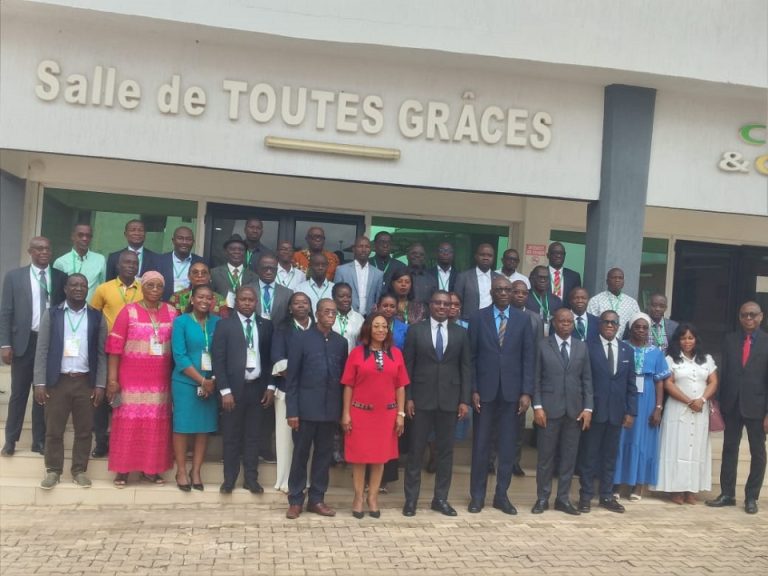 Côte d’Ivoire-AIP/ Un cadre stratégique en préparation pour renforcer la formation continue des enseignants du privé en Côte d’Ivoire