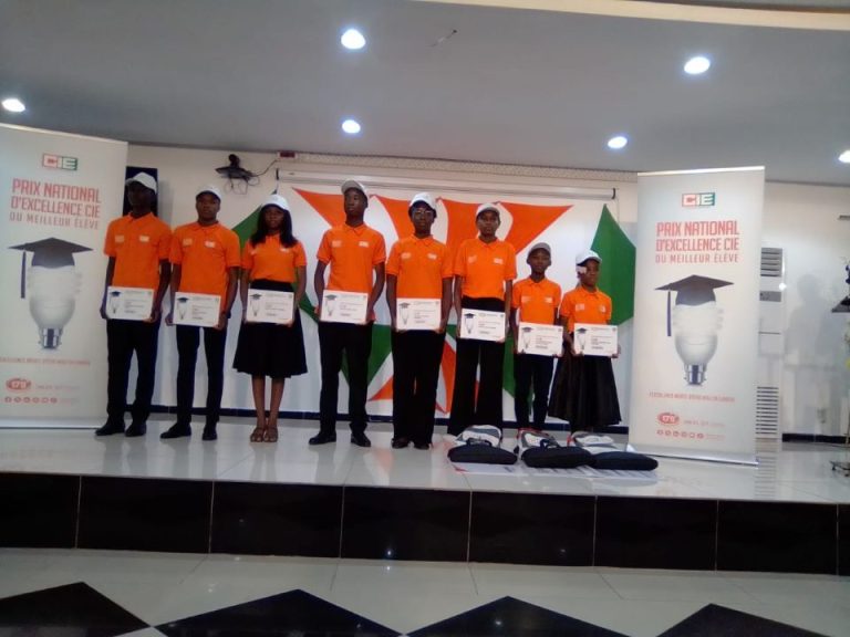 Côte d’Ivoire-AIP/ La CIE célèbre l’excellence scolaire à Yamoussoukro
