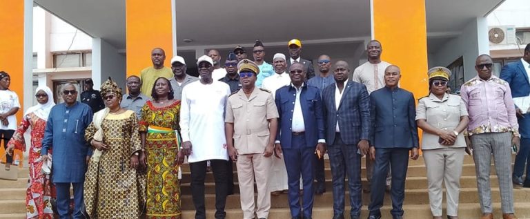 Côte d’Ivoire-AIP/ Des kits scolaires remis aux enfants des commerçants sinistrés à Bondoukou