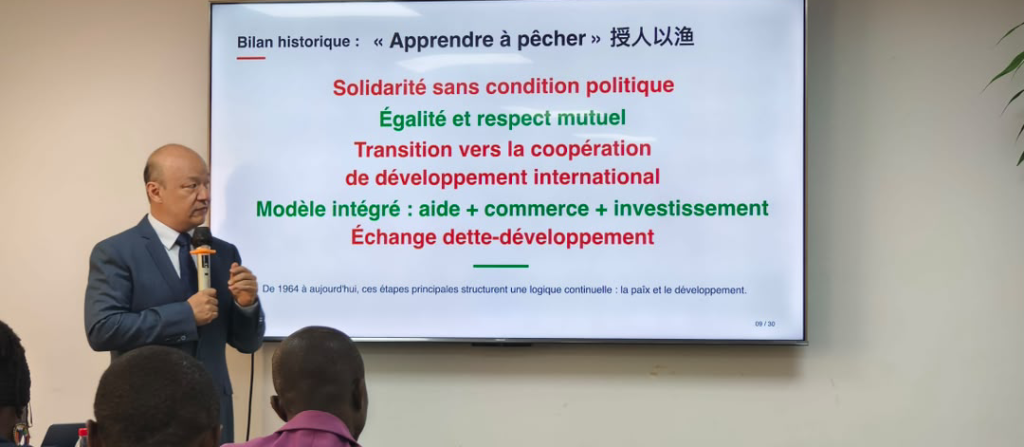 Côte d’Ivoire-AIP/ Inter/ Un universitaire encourage l’Afrique à renforcer son recours aux énergies renouvelables