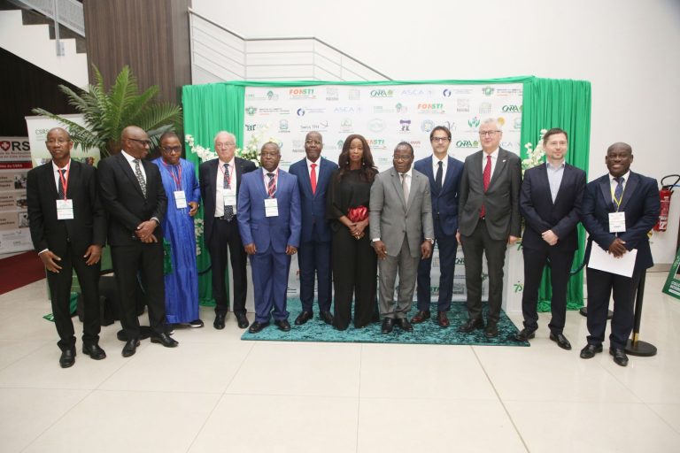 Côte d’Ivoire-AIP/75 ans du CSRS : le gouvernement réaffirme son engagement à accompagner la recherche scientifique