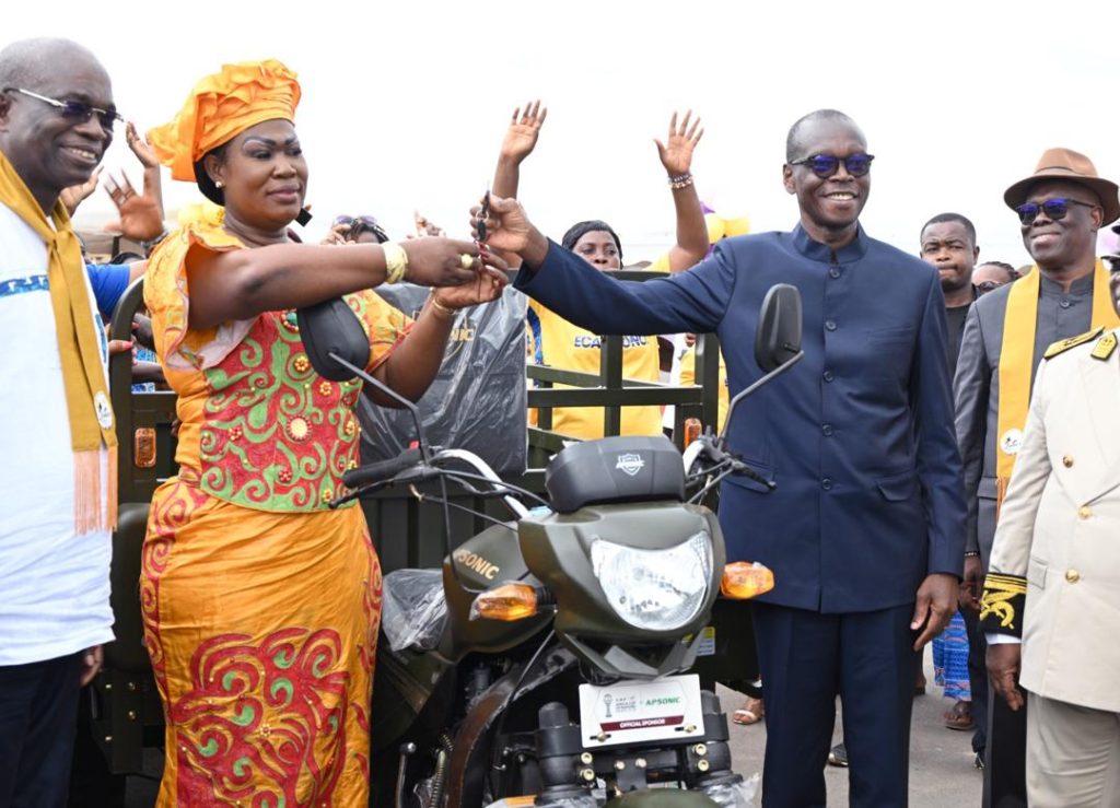 Côte d’Ivoire – AIP / La solidarité entre les femmes membres de la Fédération Lumière de Dimbokro saluée