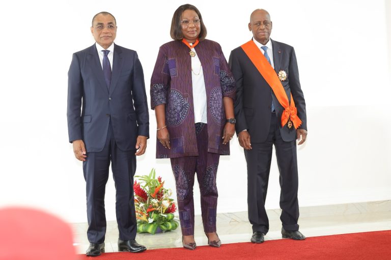 Côte d’Ivoire-AIP/ La représentante résidente sortante du FMI élevée au grade de Commandeur de l’Ordre national