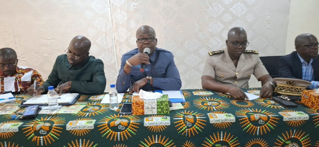 Côte d’Ivoire-AIP/ Cacao : le Conseil café-cacao salue l’engagement des producteurs de la Nawa en faveur de la traçabilité