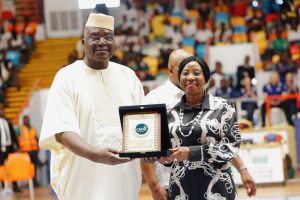 Côte d’Ivoire-AIP/ La présidente du Sénat honorée par la CAHB à l’issue des championnats d’Afrique juniors et cadets