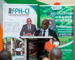 Côte d'Ivoire-AIP/ La FPH-CI renforce sa proximité avec les producteurs d'hévéa de Daoukro
