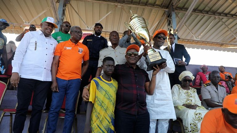 Côte d’Ivoire-AIP/ CS Bonon sacré champion du tournoi de football doté du trophée Dominique Ouattara à Bouaflé