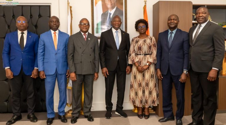 Côte d’Ivoire-AIP / Le ministre des Sports échange avec l’ONUSIDA sur les possibilités de renforcer la coopération autour de la prévention du VIH auprès des jeunes