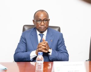 Côte d’Ivoire-AIP/Le ministre N’Guessan Koffi va honorer les meilleurs acteurs et partenaires de l’alimentation scolaire vendredi à Yamoussoukro