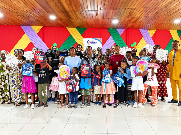 Côte d’Ivoire-AIP/ L’ONG Dyna soutient 67 veuves et orphelins à l’occasion de la rentrée scolaire