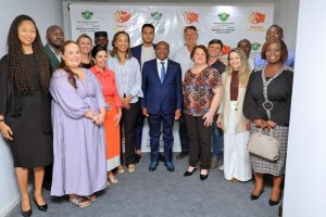 Côte d’Ivoire-AIP/ Le ministre Siandou Fofana échange avec une délégation brésilienne sur le renforcement de la coopération touristique