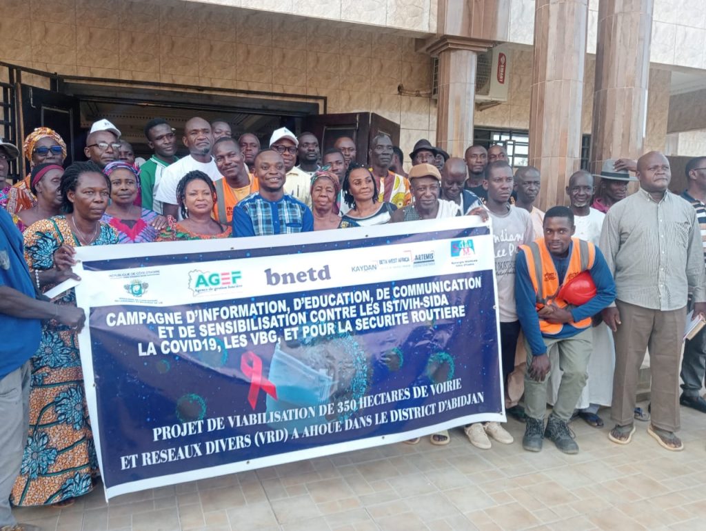 Côte d’Ivoire-AIP/Une campagne de sensibilisation au VIH/Sida, aux IST et à la sécurité routière organisée sur le site d’Ahoué à Anyama