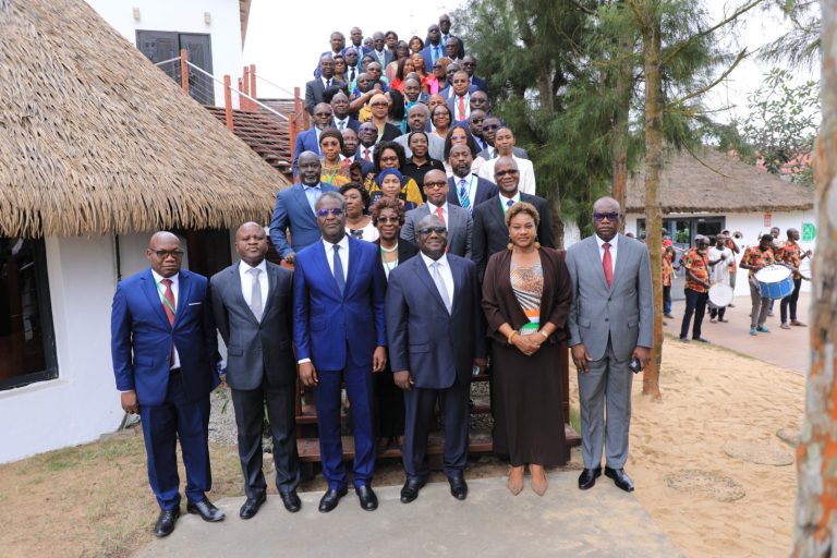 Côte d’Ivoire-AIP/ Les payeurs et régisseurs à l’étranger renforcent leurs capacités à Grand-Bassam pour une meilleure gestion des finances publiques