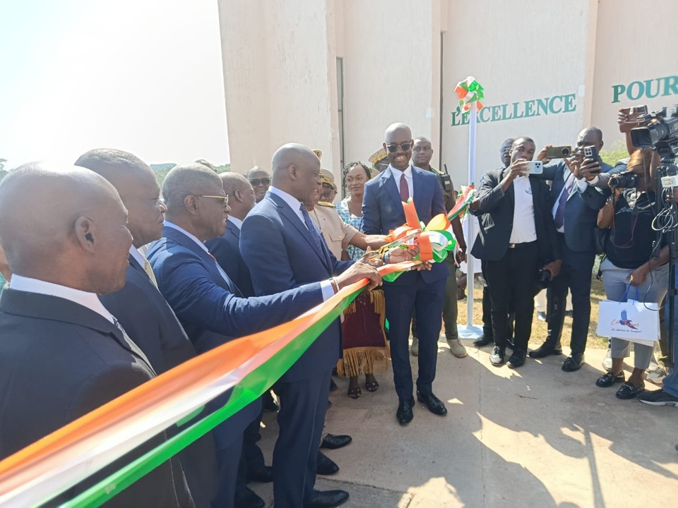 Côte d’Ivoire-AIP/ Le ministre Diawara inaugure une antenne de l’ENS à San Pedro