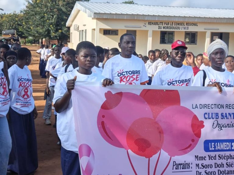 Côte d’Ivoire-AIP/ Octobre Rose : la communauté éducative mobilise les élèves contre le cancer du sein