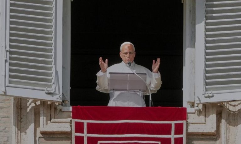 Côte d’Ivoire-AIP/Inter/Le pape Léon XIV remercie les fidèles pour leurs prières lors de son premier Angélus après son opération