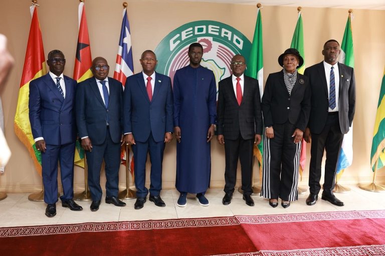 Côte d’Ivoire-AIP/Inter/ Le président en exercice de la CEDEAO en visite de travail à la Cour de justice à Abuja