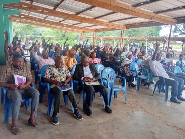 Côte d’Ivoire-AIP/ Plus de 16,5 millions de FCFA adoptés pour le PACC 2026-2027 du lycée moderne de M’Bahiakro