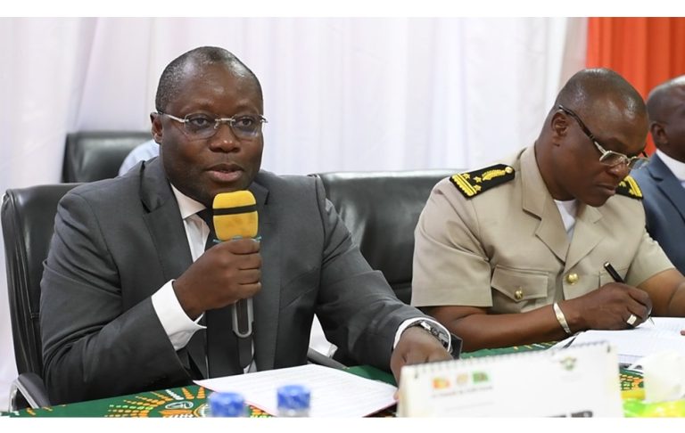 Côte d’Ivoire-AIP/ Café-cacao : le Conseil du Café-Cacao appelle au regroupement des coopératives pour renforcer leur compétitivité