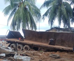 Côte d'Ivoire-AIP/ Quatre morts à Irobo suite à une sortie de route d'un camion chargé de 40 tonnes de latex 
